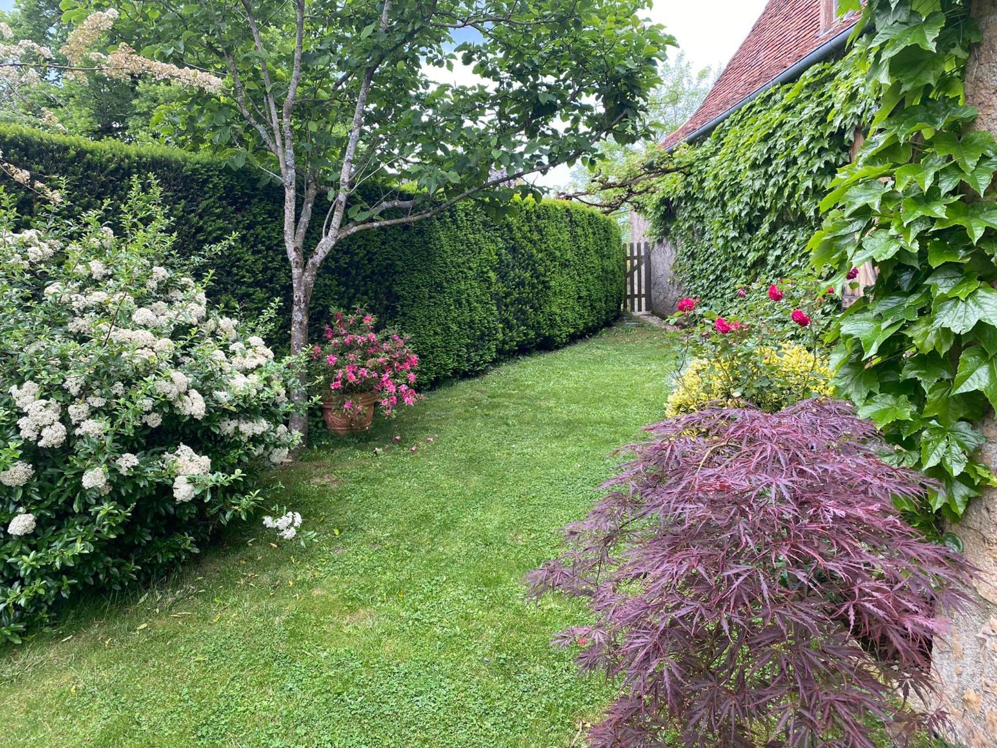 Bed and Breakfast Manoir De Rieuzal Loubressac Exteriér fotografie